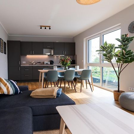 Moderne & Familienfreundliche Ferienwohnung Am Goitzschesee Pouch Ngoại thất bức ảnh
