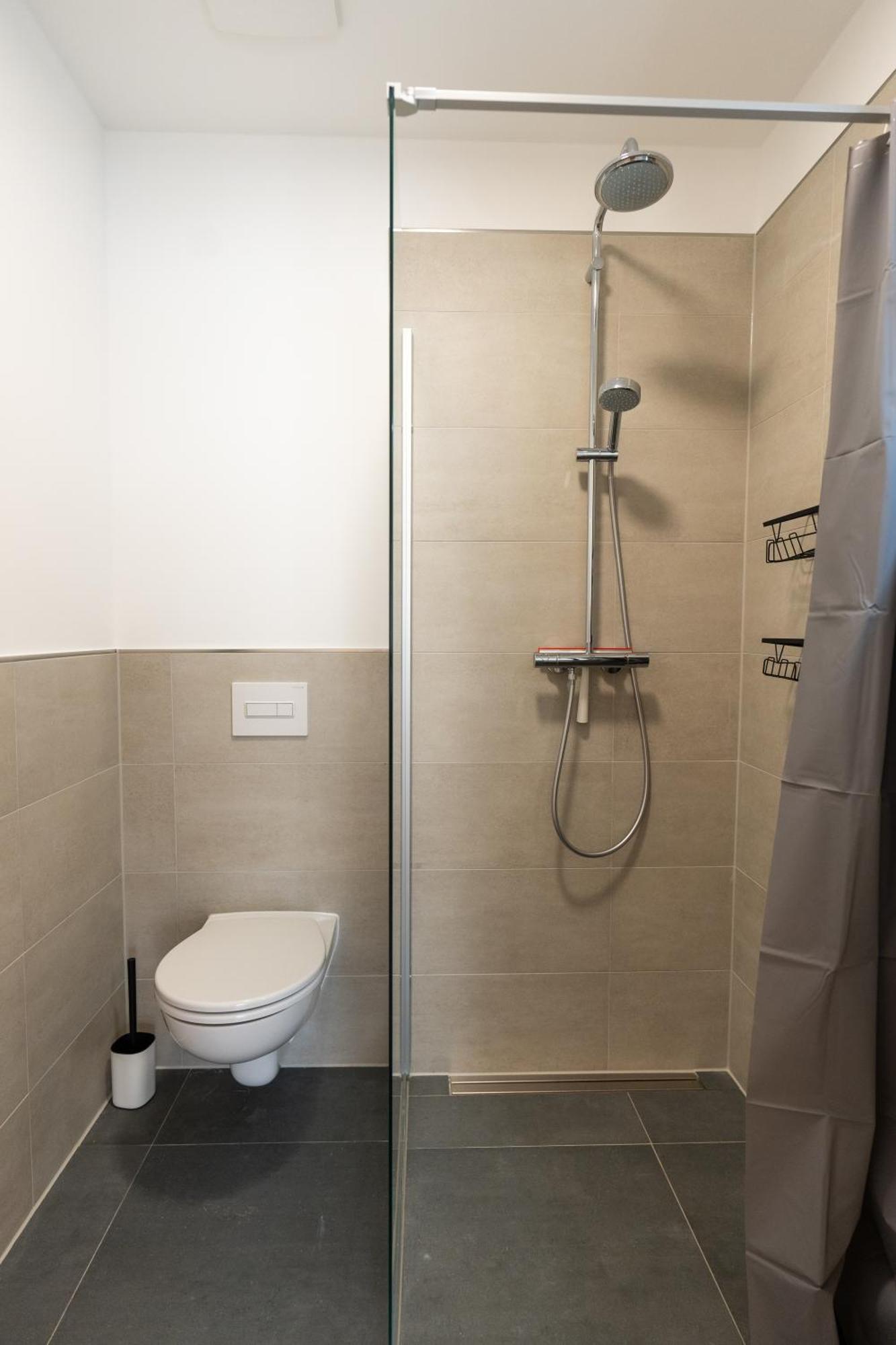 Moderne & Familienfreundliche Ferienwohnung Am Goitzschesee Pouch Ngoại thất bức ảnh